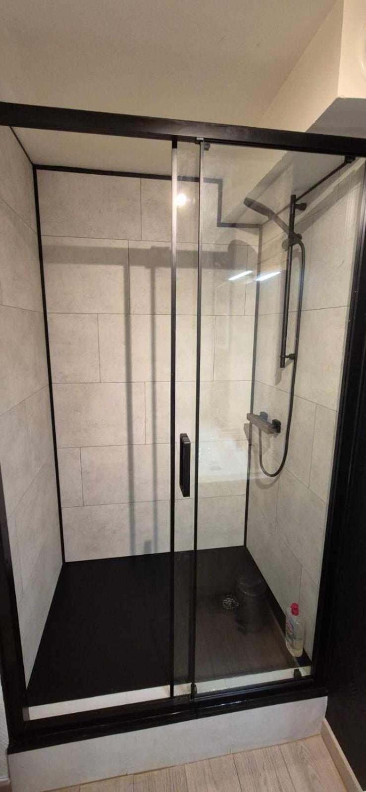 Nouveau !! Appartement Confortable Totalement Renove Avec Parking Gratuit - Hypercentre De ナンシー エクステリア 写真